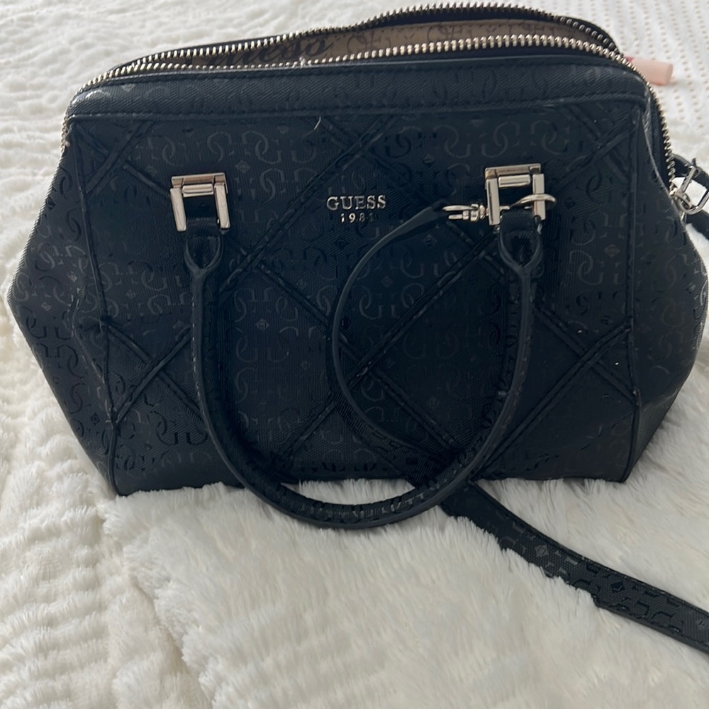 Guess hand bag